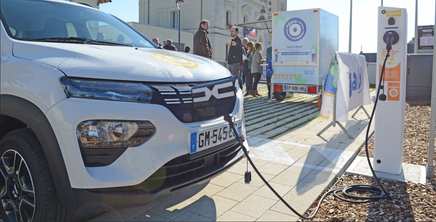 L’autopartage arrive à Vivy : une nouvelle station pour une mobilité durable et accessible