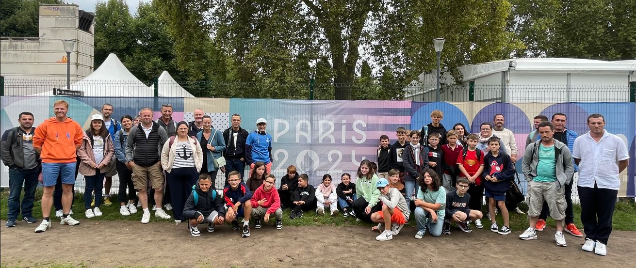 Des élèves de Saumur Val de Loire dans l'ambiance des Jeux Paralympiques à Paris